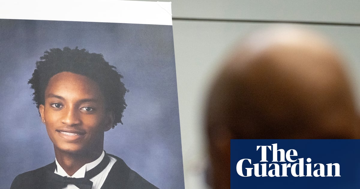Civil rights lawyer Ben Crump releases data from Nolan Wells’s cellphone