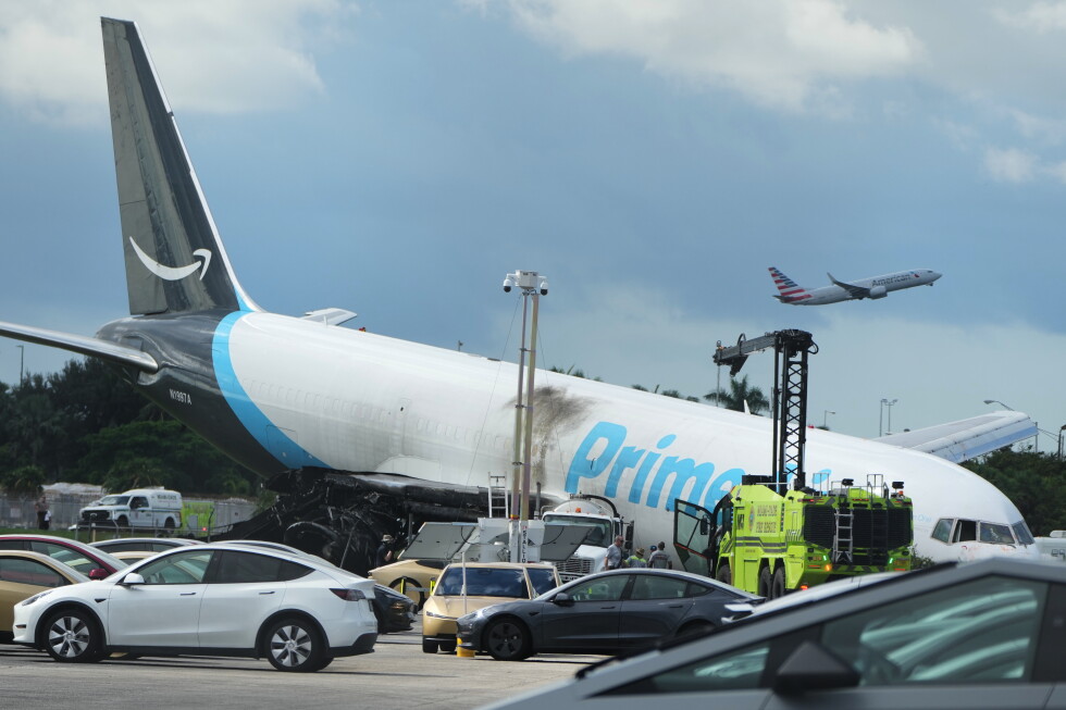 Federal investigators probe Amazon cargo jet’s fiery runway crash that killed 5 in Miami - AP News