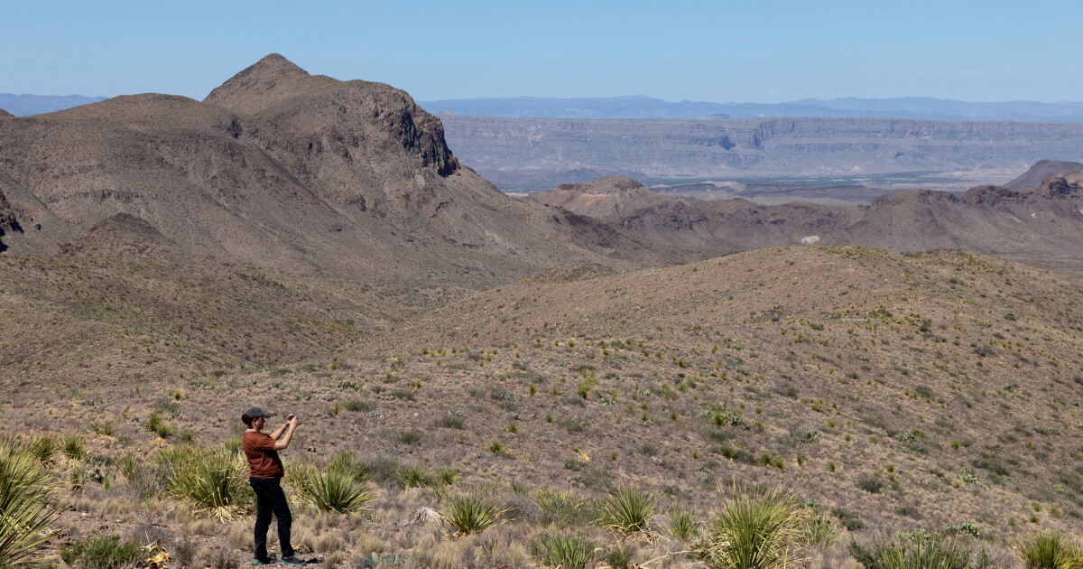 Federal judge extends pause on Big Bend border security construction - Texas Public Radio | TPR