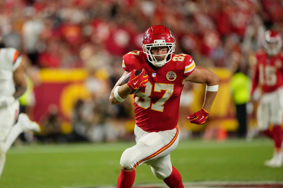 Investment firm leader gets 11 years for Ponzi scheme that bilked dozens, including Travis Kelce - AP News