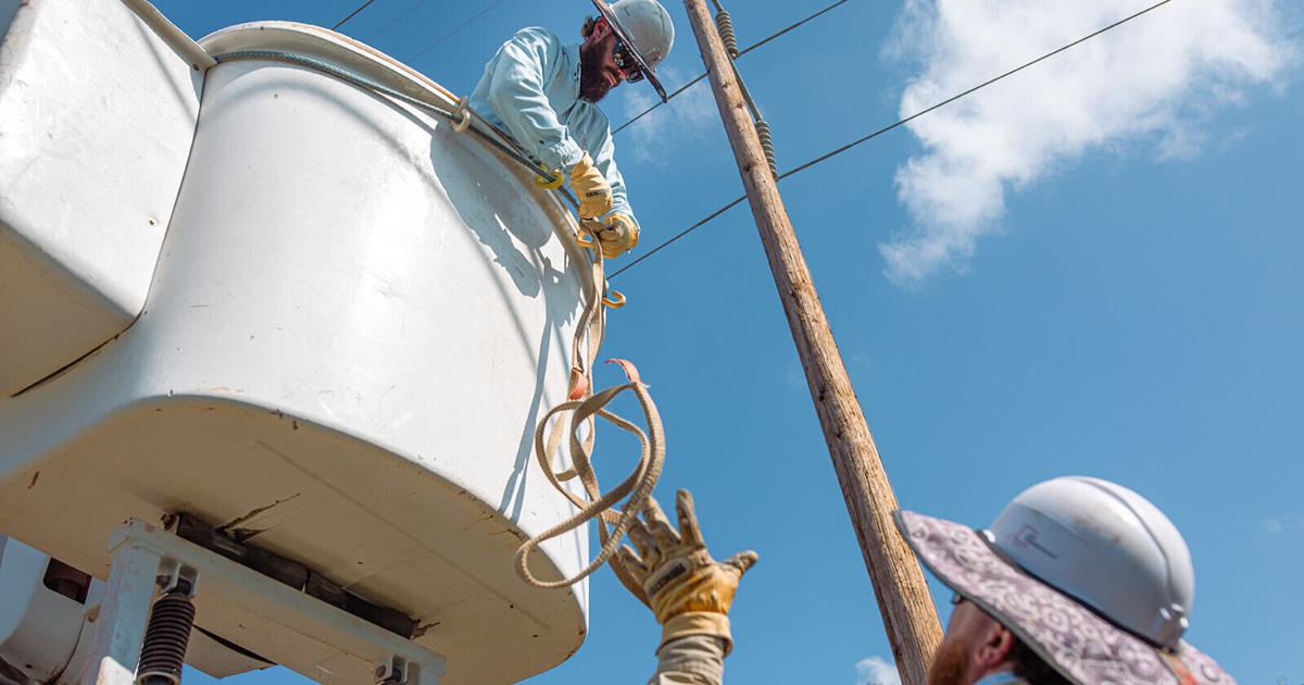 Texas attorney general calls for pause on $33 billion ERCOT transmission line project - crossroadstoday.com